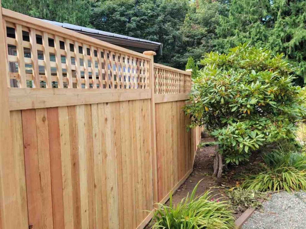 Wood Fence with Square Lattice Top in the Greater Seattle Area