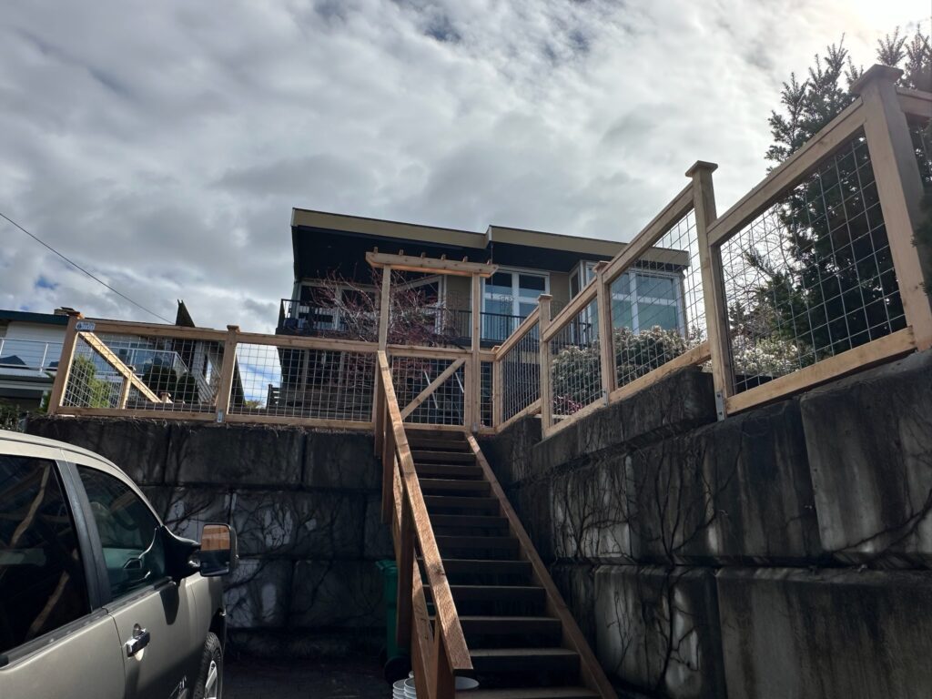 Cougar Mountain - Bellevue - Fence