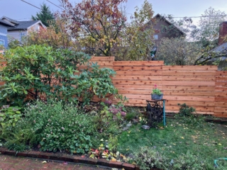 Bellevue Fence - Horizontal 2