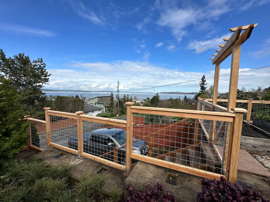 Cougar Mountain - Bellevue - Fence