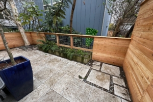 Factoria Bellevue Fence - Horizontal