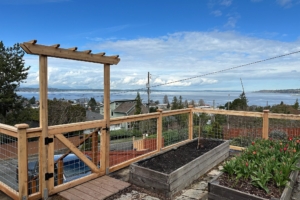 Cougar Mountain - Bellevue Fence Company